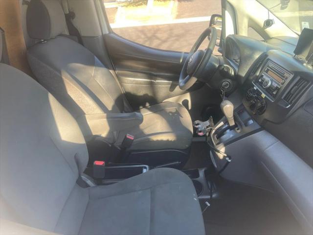 2017 Nissan NV200 S