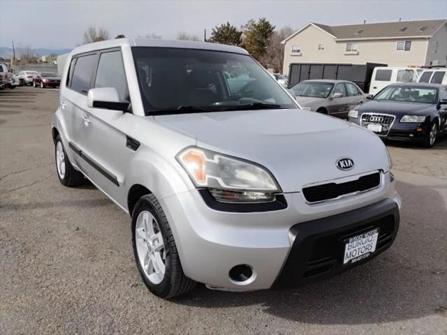 2011 Kia Soul +