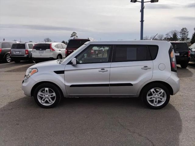 2011 Kia Soul +
