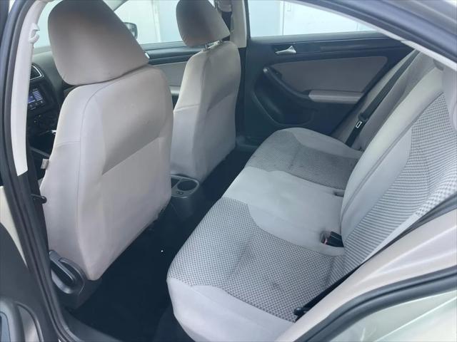 2013 Volkswagen Jetta 2.0L S