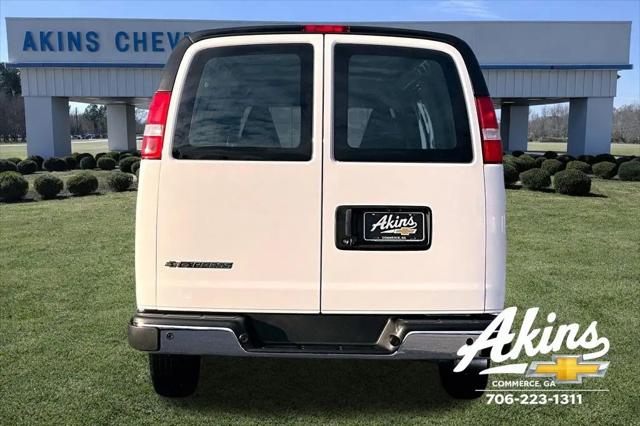 2025 Chevrolet Express Cargo Van RWD 3500 Extended Wheelbase WT