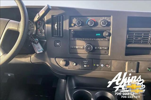 2025 Chevrolet Express Cargo Van RWD 3500 Extended Wheelbase WT