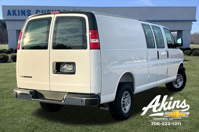 2025 Chevrolet Express Cargo Van RWD 3500 Extended Wheelbase WT