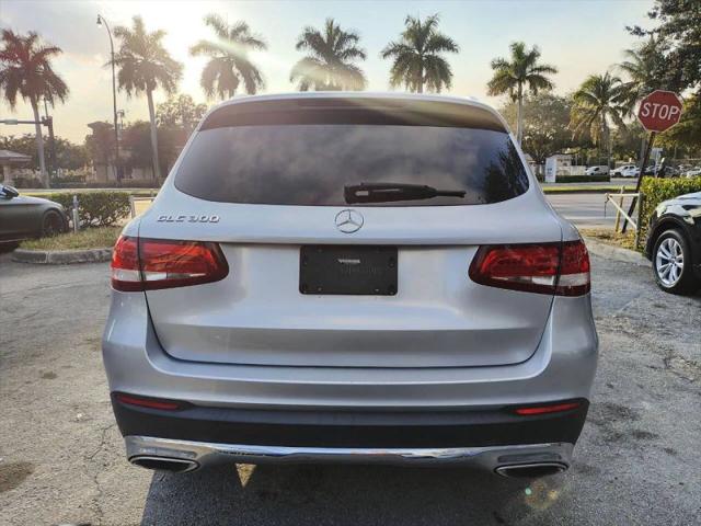 2017 Mercedes-Benz GLC 300