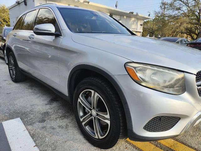 2017 Mercedes-Benz GLC 300