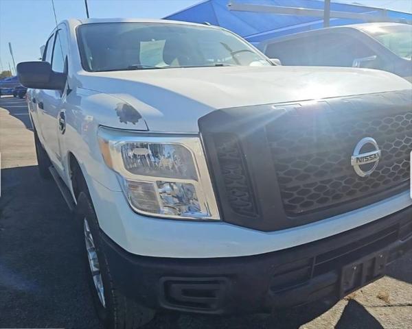 2018 Nissan Titan XD S Gas