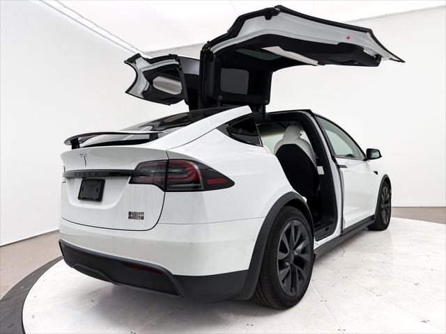 2022 Tesla Model X Plaid Tri Motor All-Wheel Drive