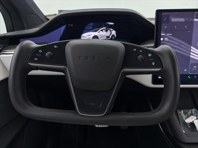 2022 Tesla Model X Plaid Tri Motor All-Wheel Drive