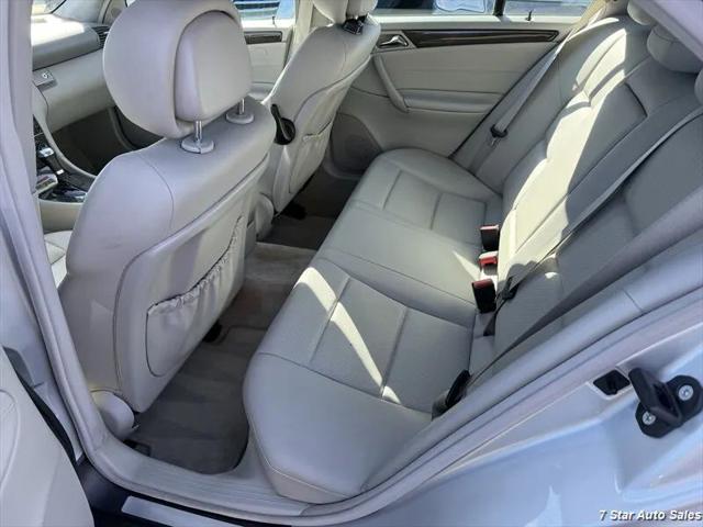 2007 Mercedes-Benz C 230 Sport