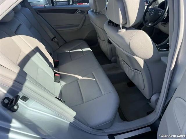 2007 Mercedes-Benz C 230 Sport