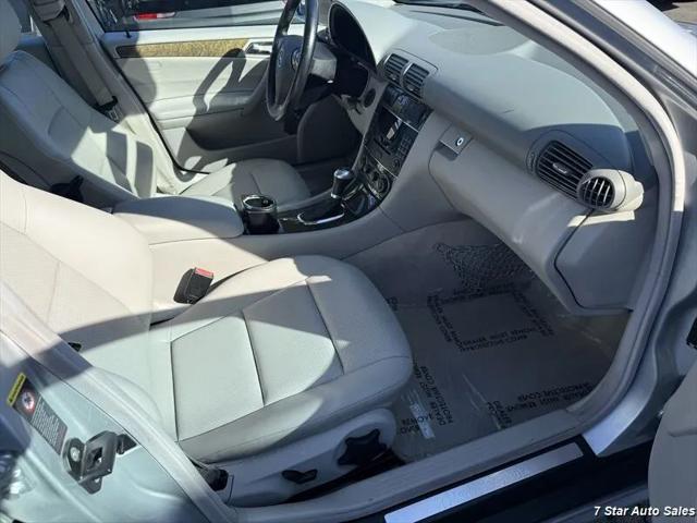 2007 Mercedes-Benz C 230 Sport