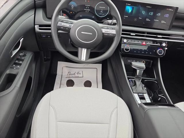 2026 Hyundai Santa Cruz SEL Activity