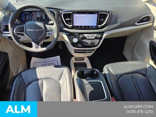 2022 Chrysler Pacifica Touring L