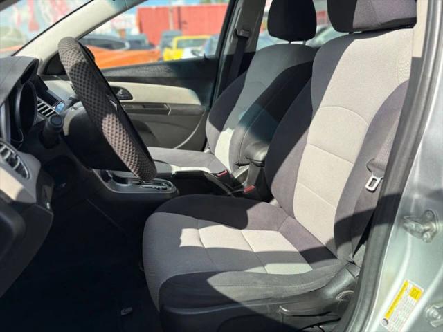 2012 Chevrolet Cruze LS