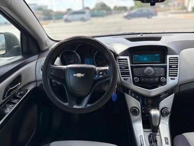 2012 Chevrolet Cruze LS