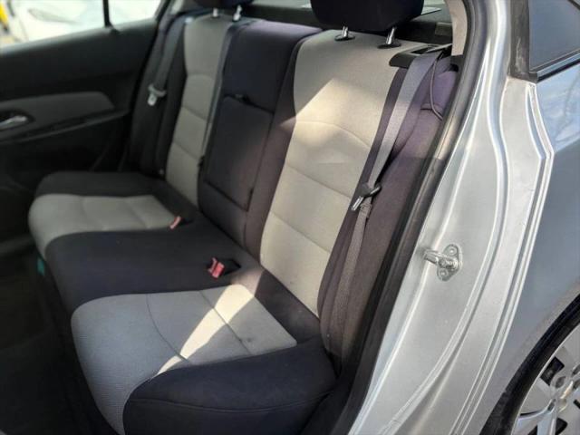 2012 Chevrolet Cruze LS