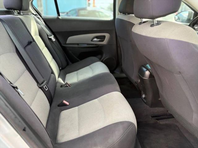 2012 Chevrolet Cruze LS