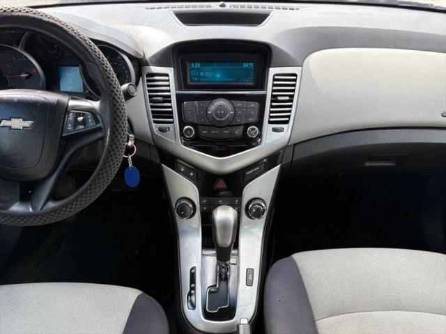 2012 Chevrolet Cruze LS