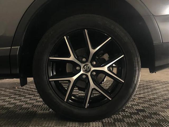 2018 Toyota RAV4 SE