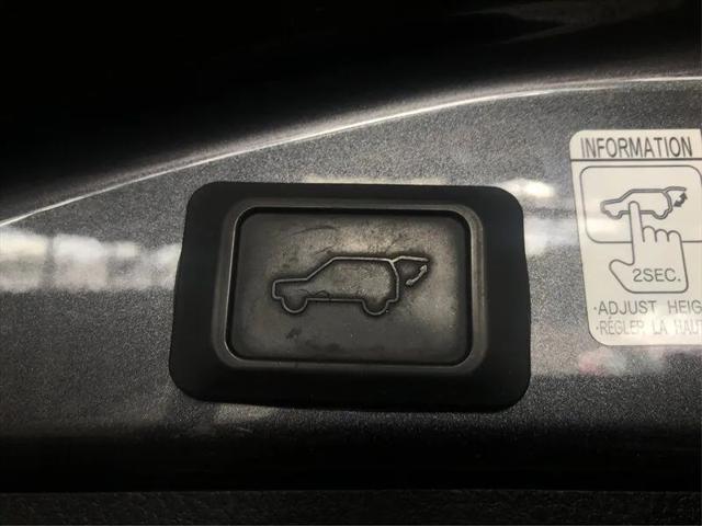 2018 Toyota RAV4 SE