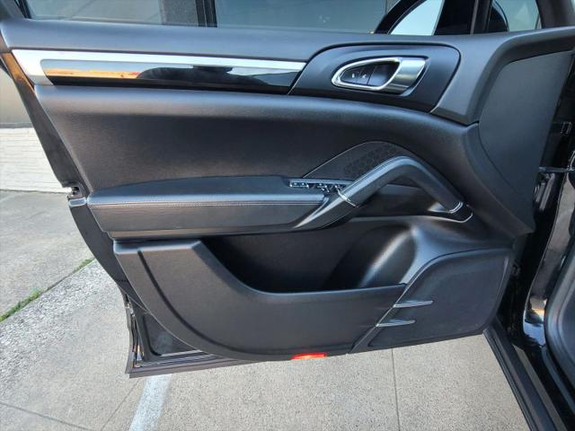 2016 Porsche Cayenne Base