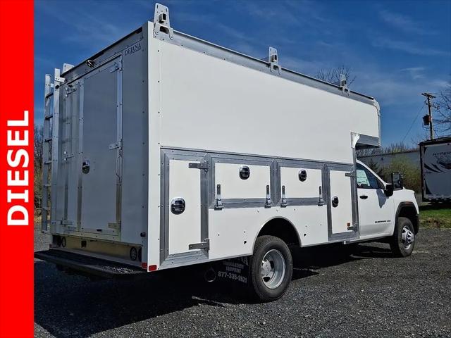 2025 GMC Sierra 3500HD Pro