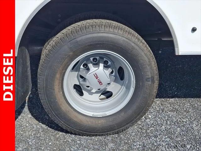 2025 GMC Sierra 3500HD Pro