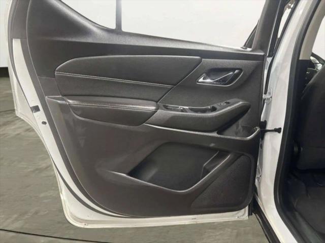 2021 Chevrolet Traverse AWD LS