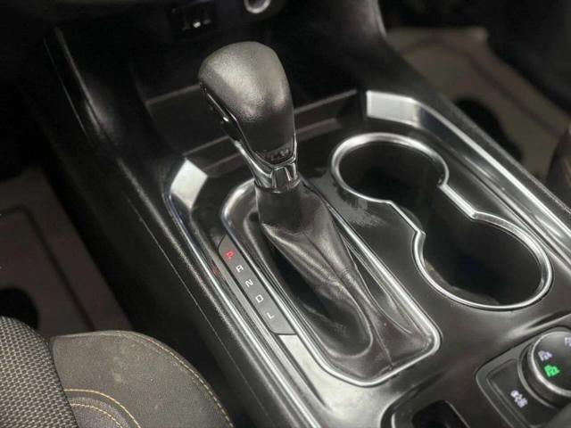 2021 Chevrolet Traverse AWD LS