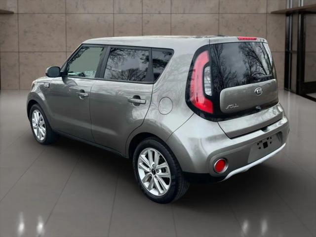 2019 Kia Soul +