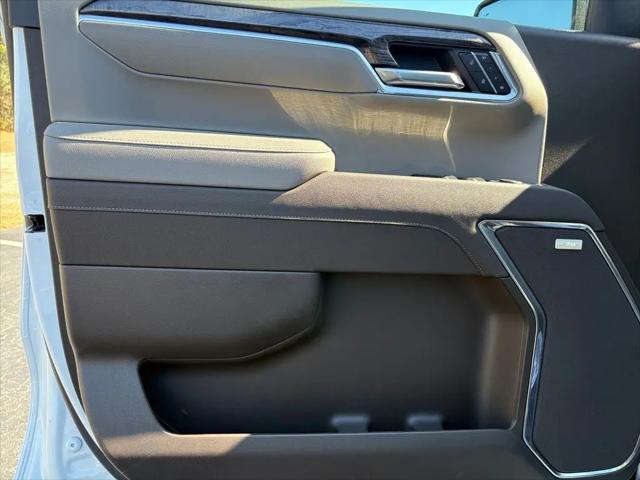2026 Chevrolet Silverado 1500 4WD Crew Cab Short Bed LTZ