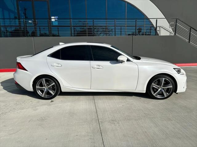 2017 Lexus IS 200t IS Turbo