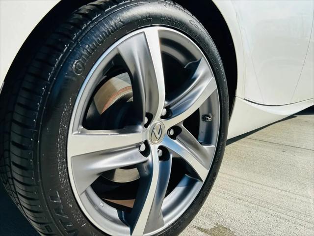 2017 Lexus IS 200t IS Turbo