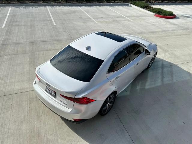 2017 Lexus IS 200t IS Turbo