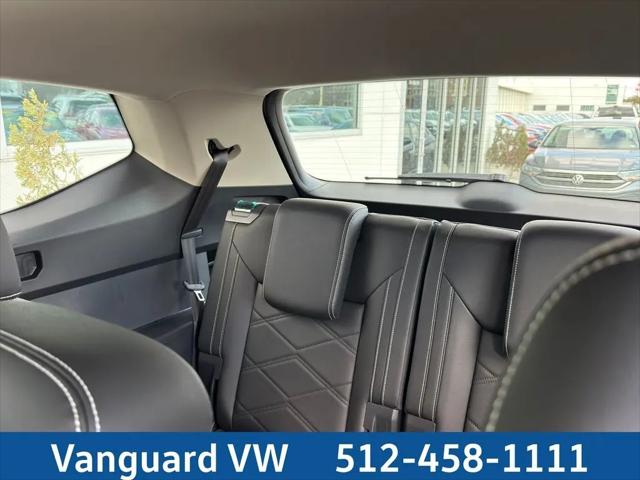 2026 Volkswagen Atlas SE with Technology
