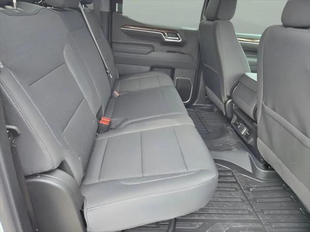 2026 GMC Sierra 1500 Crew Cab, Short Bed, SLE, 4WD