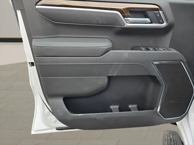 2026 GMC Sierra 1500 Crew Cab, Short Bed, SLE, 4WD