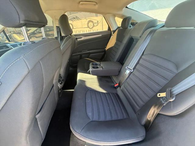 2019 Ford Fusion SE