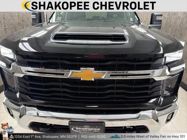 2025 Chevrolet Silverado 2500HD 4WD Crew Cab Standard Bed LT