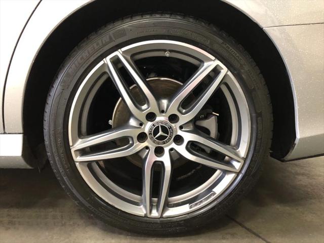 2018 Mercedes-Benz E-CLASS E 300 E 300