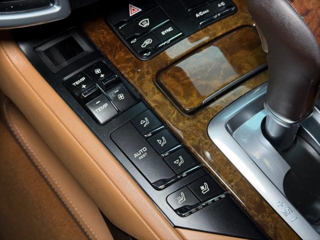 2014 Porsche Cayenne Base
