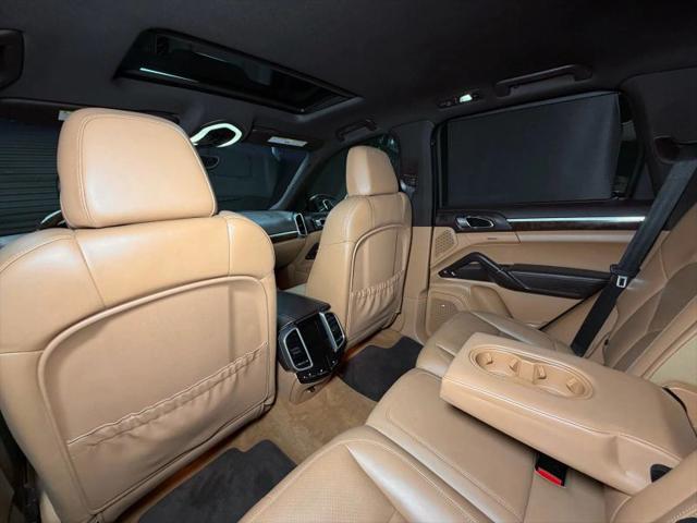 2014 Porsche Cayenne Base