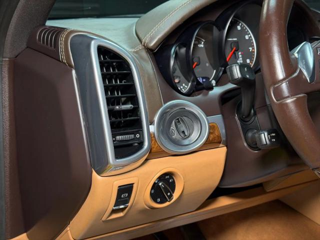 2014 Porsche Cayenne Base