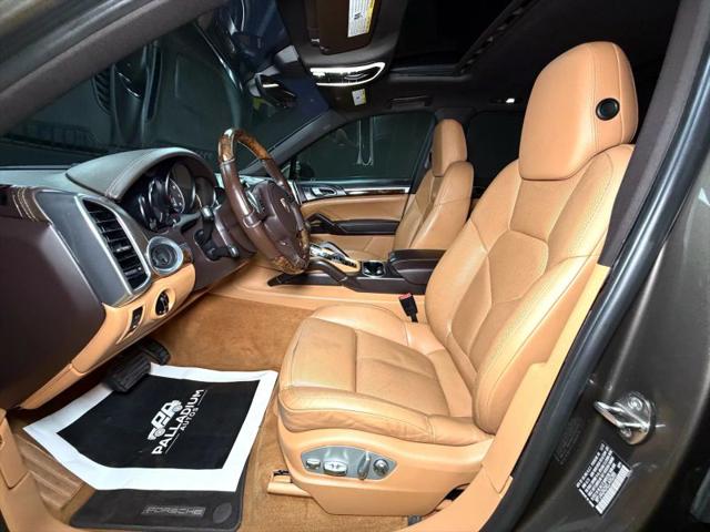 2014 Porsche Cayenne Base