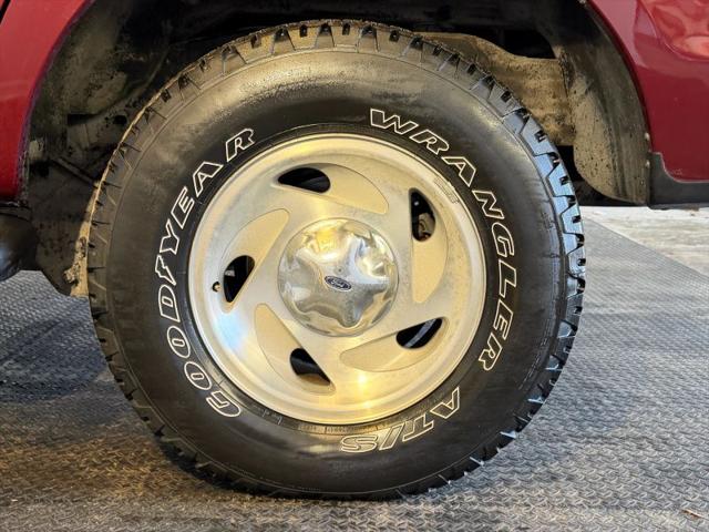 1998 Ford Expedition Base