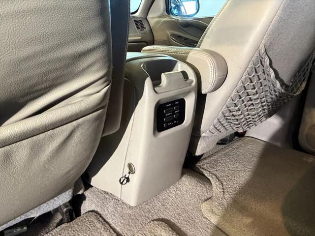 1998 Ford Expedition Base
