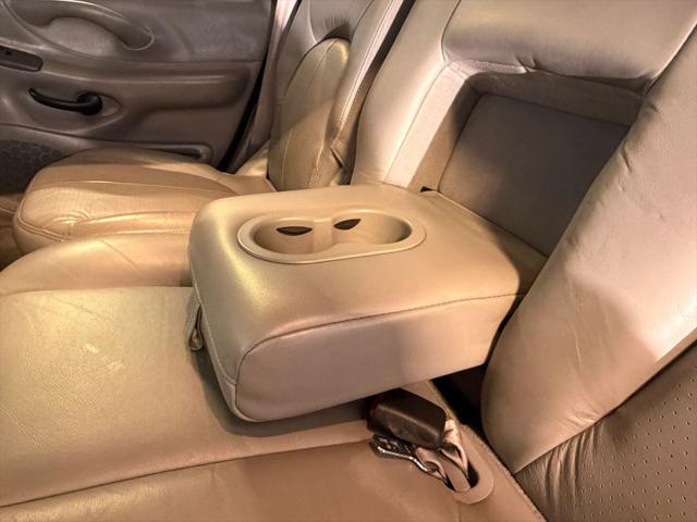 1998 Ford Expedition Base