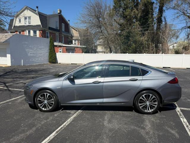 2020 Buick Regal Sportback AWD Essence