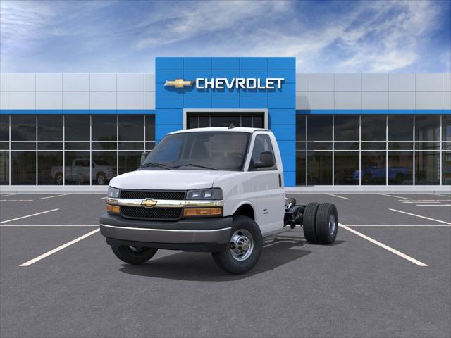 2026 Chevrolet Express Cutaway Work Van