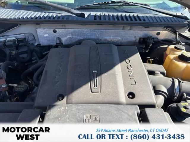 2008 Lincoln Navigator Base